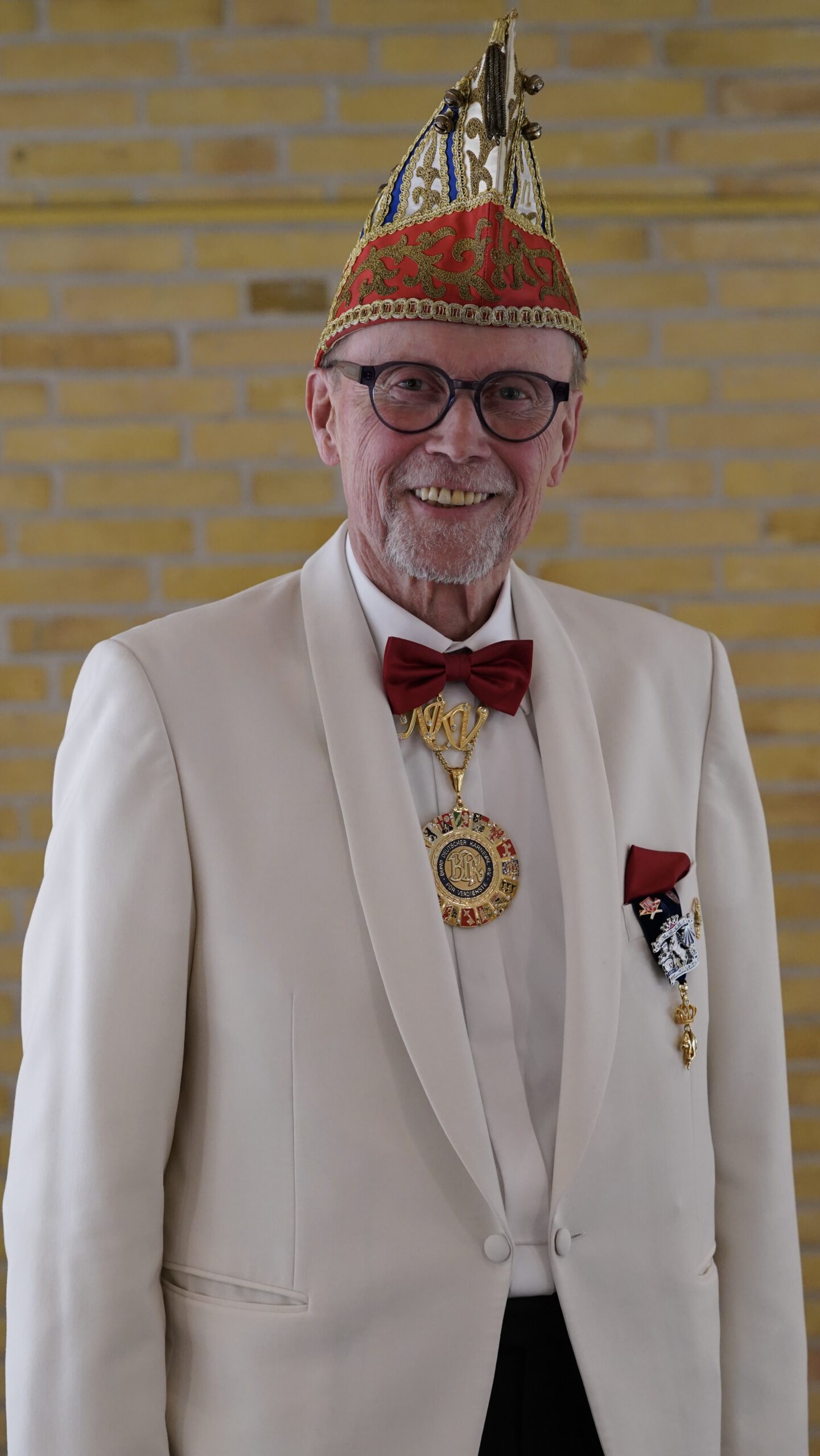 Ehrenmitglied: Manfred Lenzky